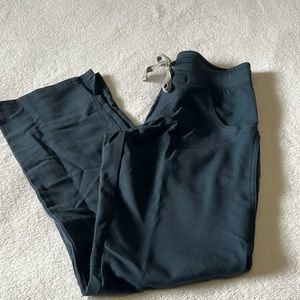 XSP Kade scrub pants